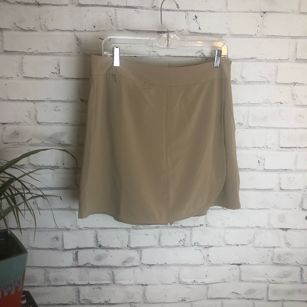 ExOfficio Kizmet Skort in Tawny